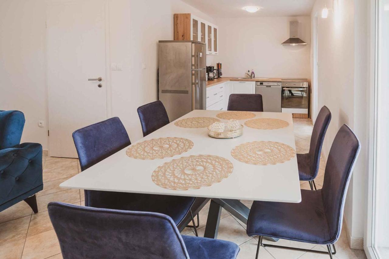 Holiday Home In Klimno - Insel Krk 42238 Экстерьер фото