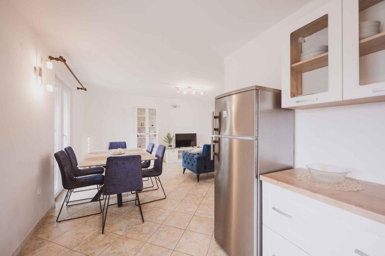 Holiday Home In Klimno - Insel Krk 42238 Экстерьер фото